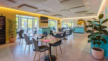 Aperto a colazione e cena