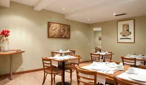 Dining - Ateneo Hotel (Madrid)