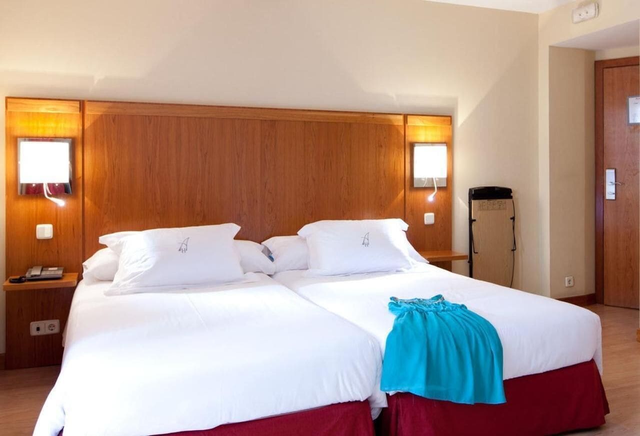 down duvets, minibar, in-room safe, desk