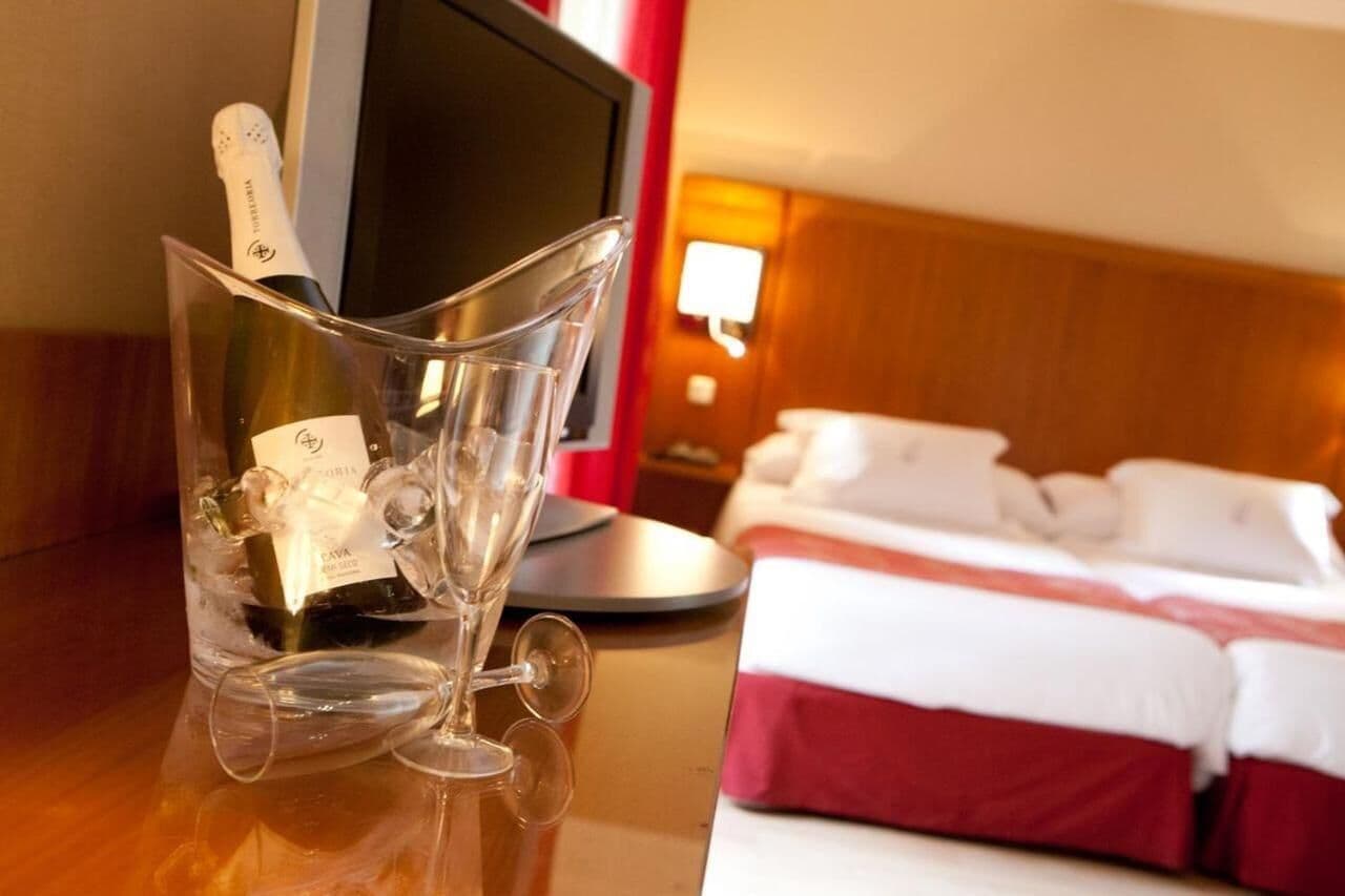 down duvets, minibar, in-room safe, desk