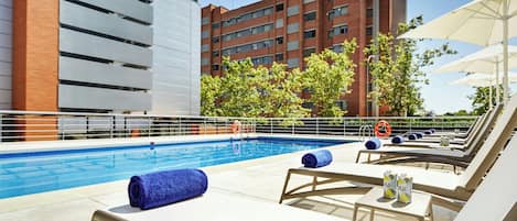 Seasonal outdoor pool