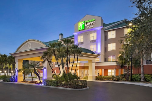Holiday Inn Express Sarasota East - I-75 by IHG