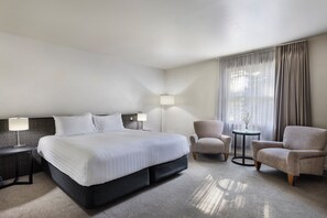 Chambre supérieure double | 1 chambre, fer et planche à repasser, accès au Wi-Fi (inclus)