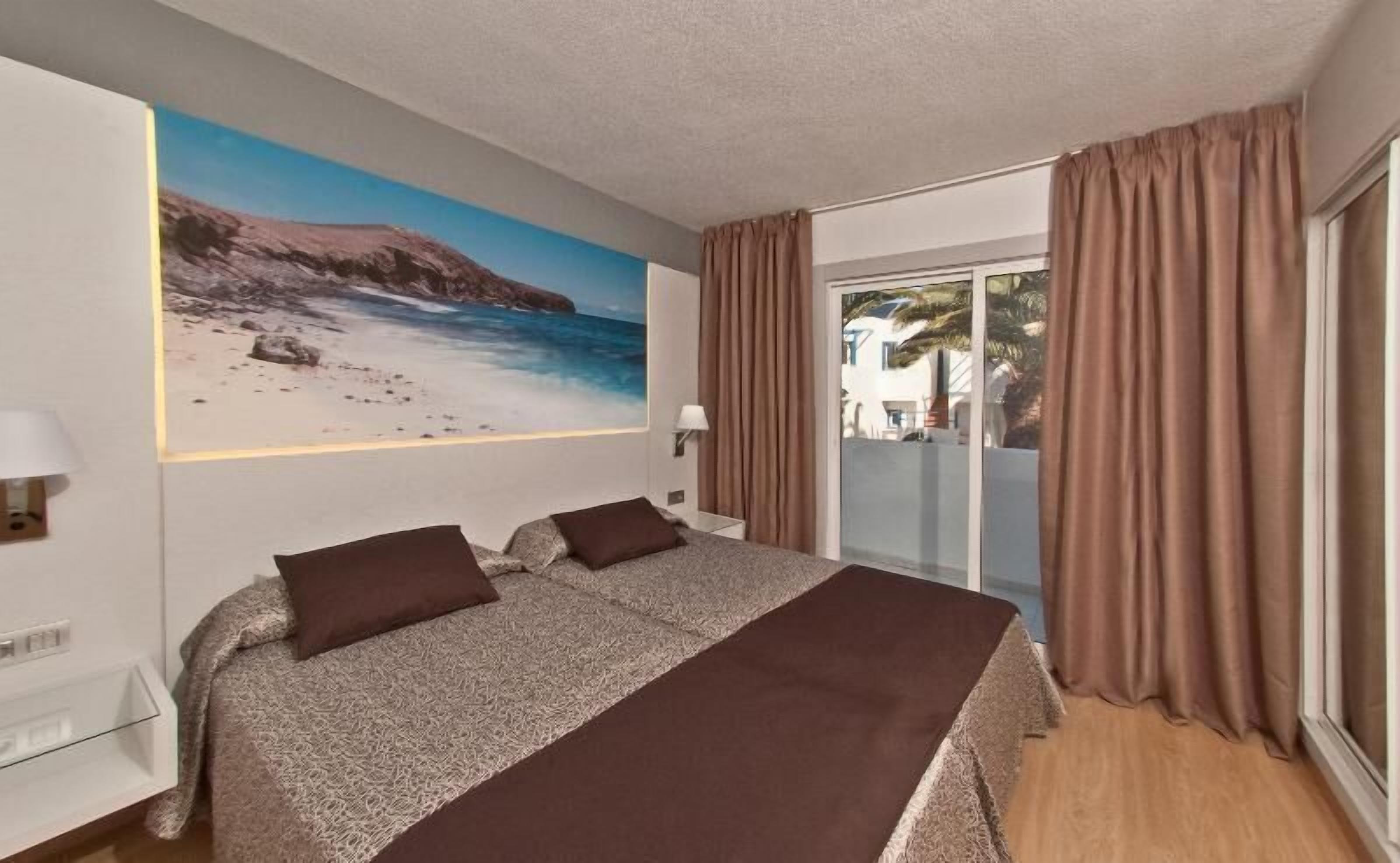 In-room safe, blackout curtains, free cots/infant beds, WiFi