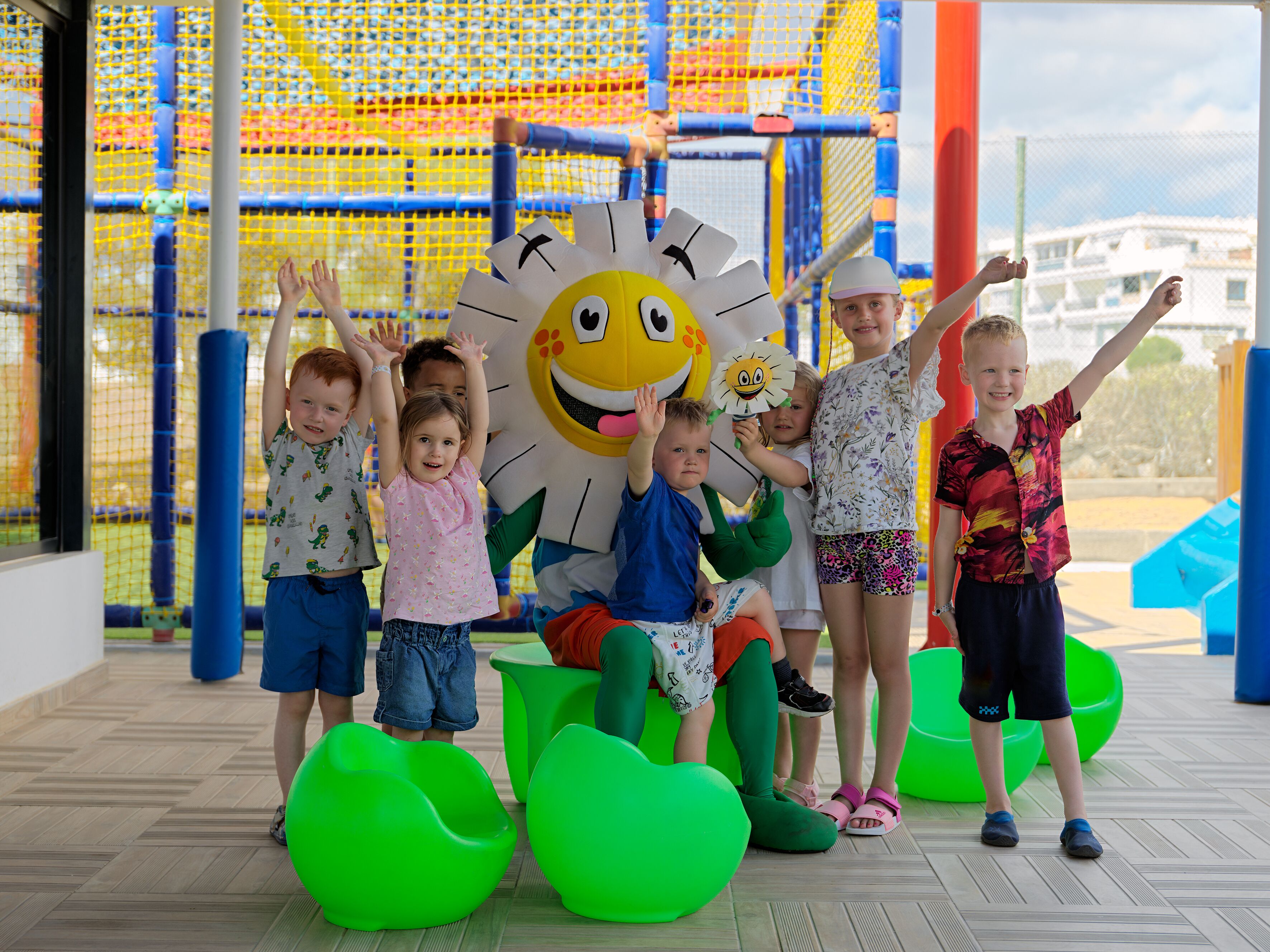 children’s play area – outdoor