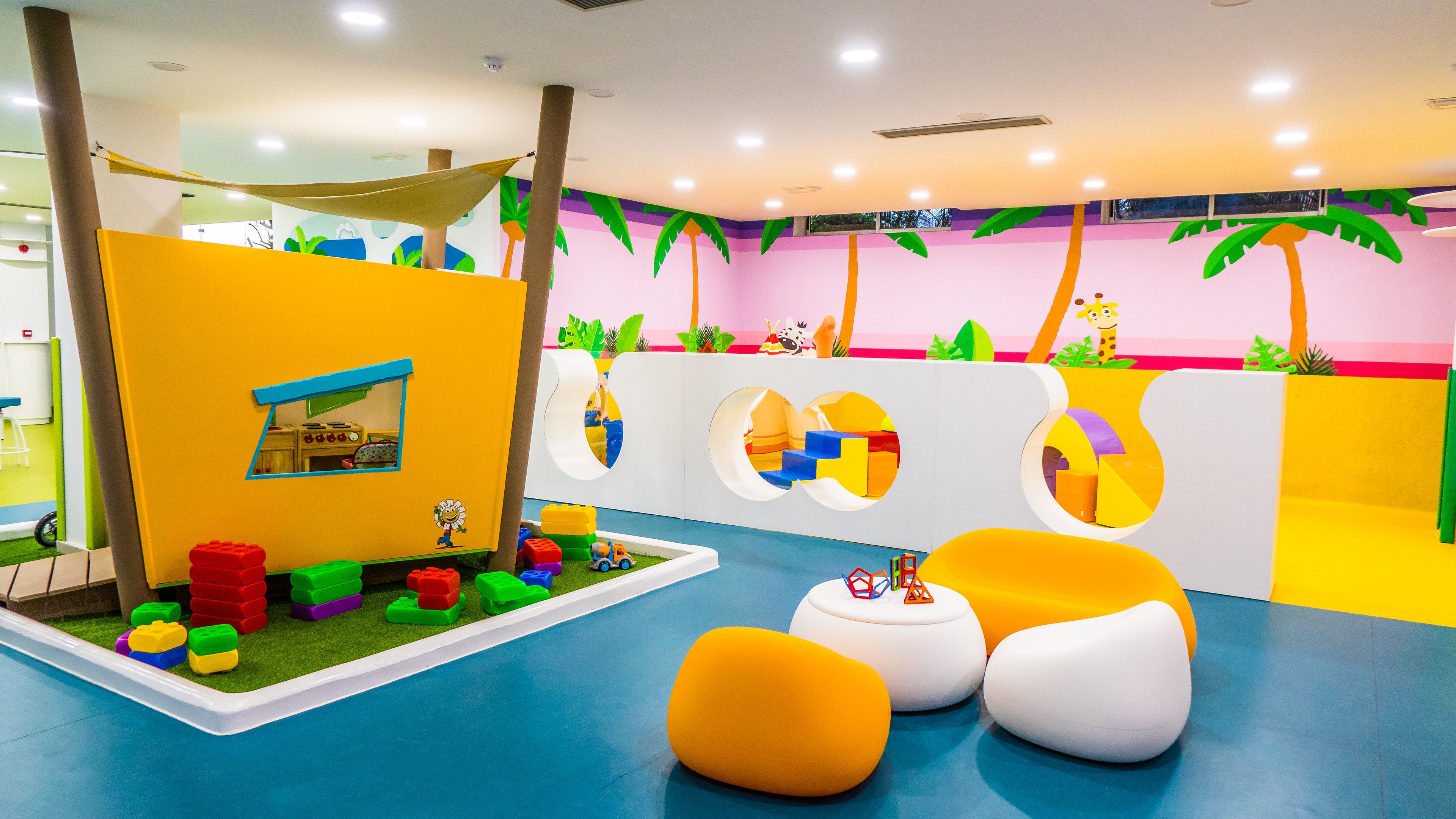 children’s play area – indoor