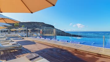 Bureau, lits pliants/supplémentaires gratuits, Wi-Fi gratuit