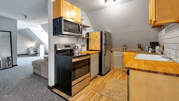 Premium Çatı Katı (Loft) | Özel mutfak | Mikrodalga fırın