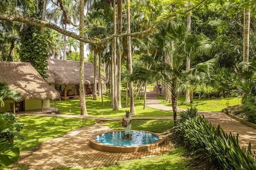 Mayaland Hotel & Bungalows