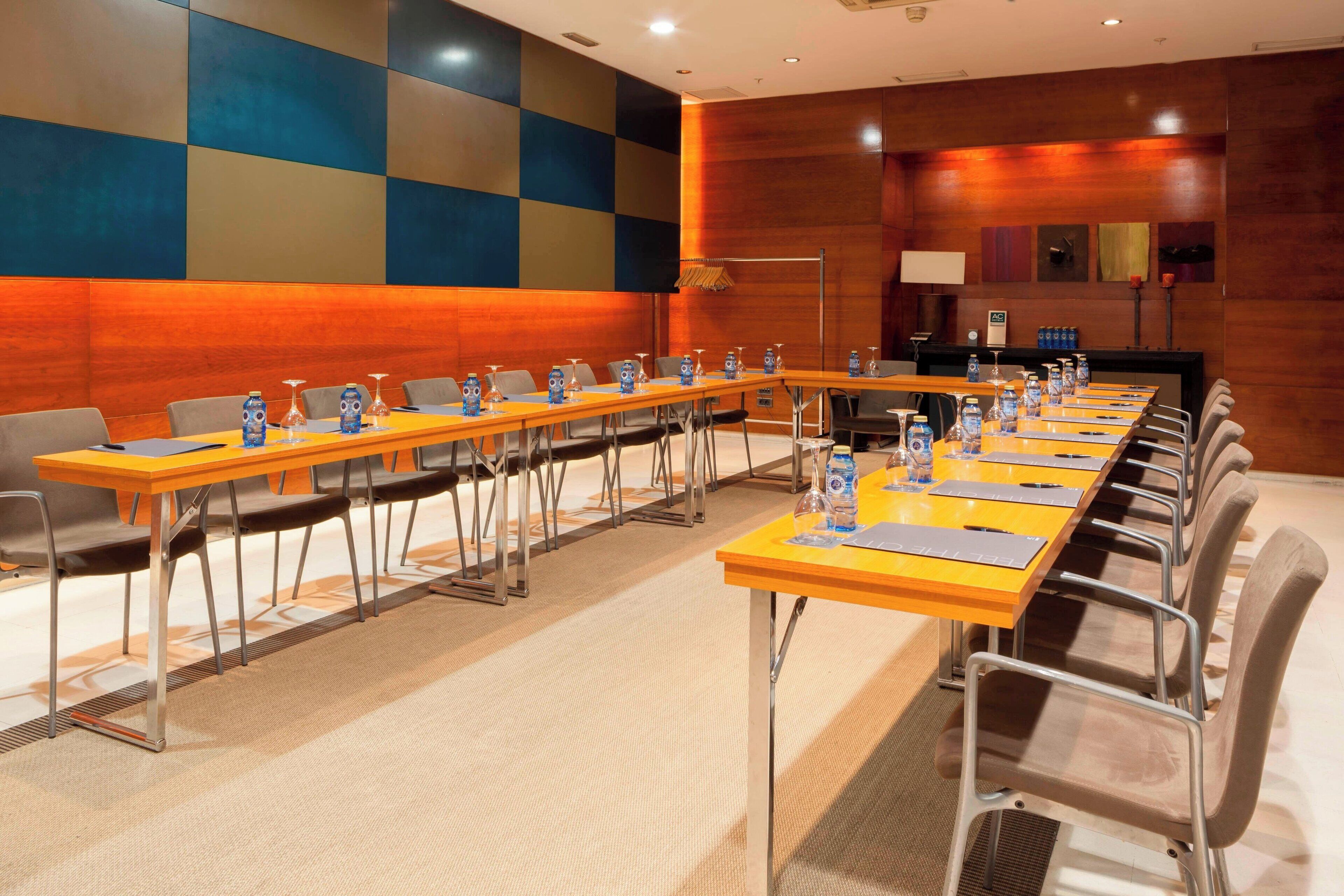 Photo - AC Hotel León San Antonio by Marriott