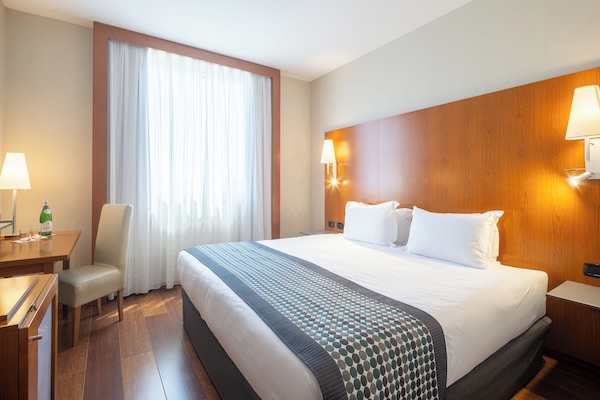 Ropa de cama hipoalergénica y minibar