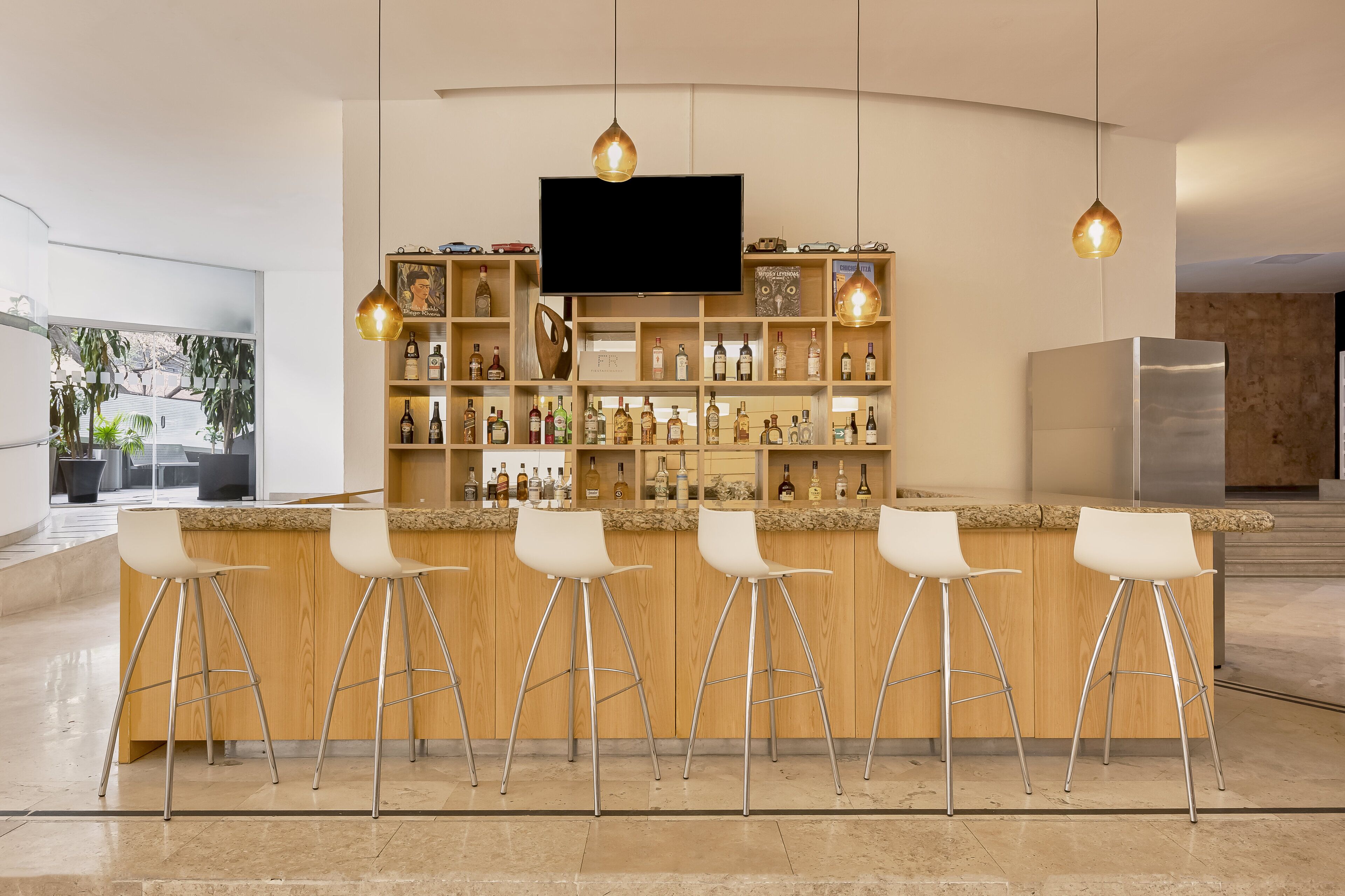 Bar (en la propiedad)