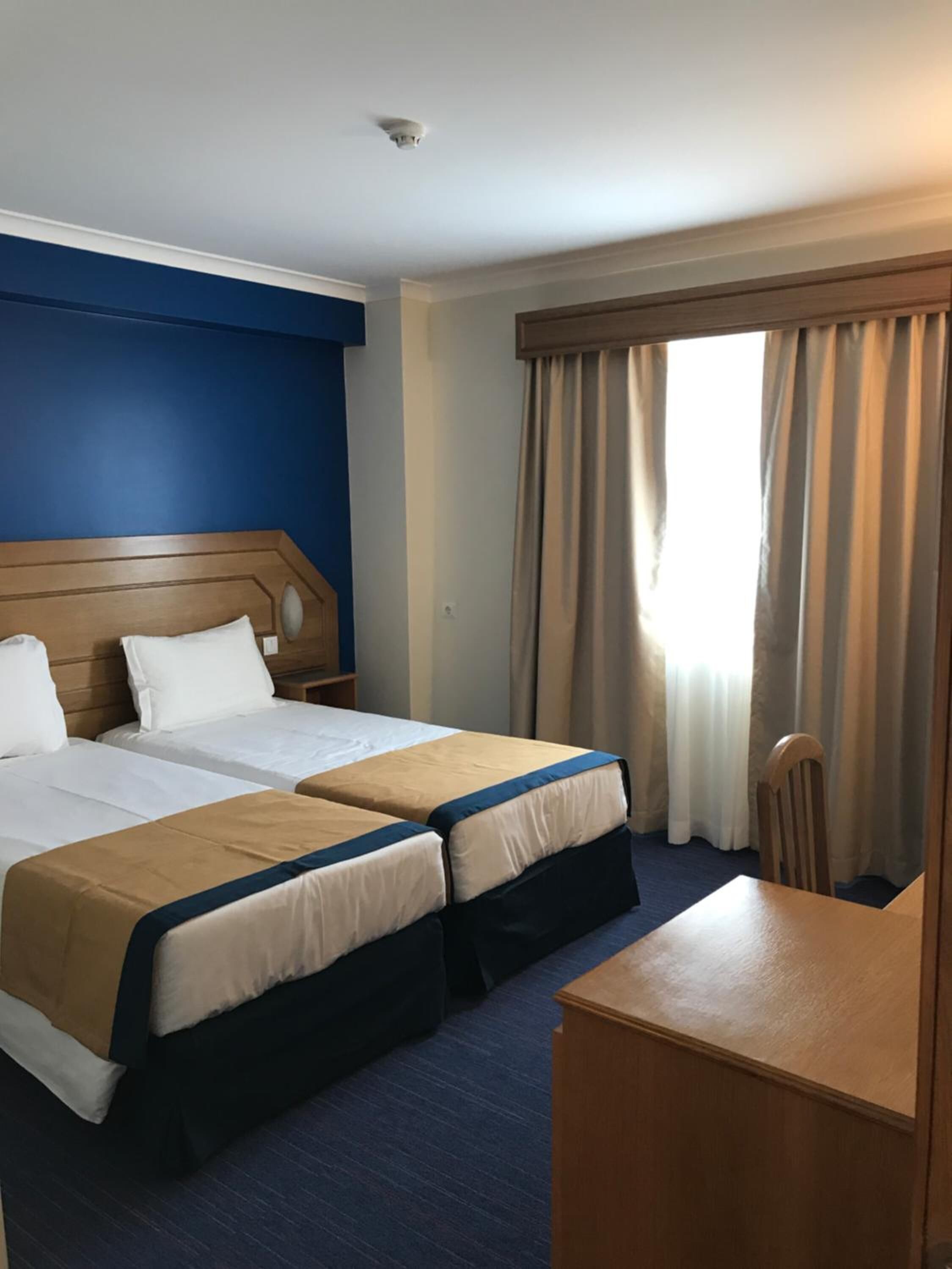 minibar, in-room safe, desk, soundproofing