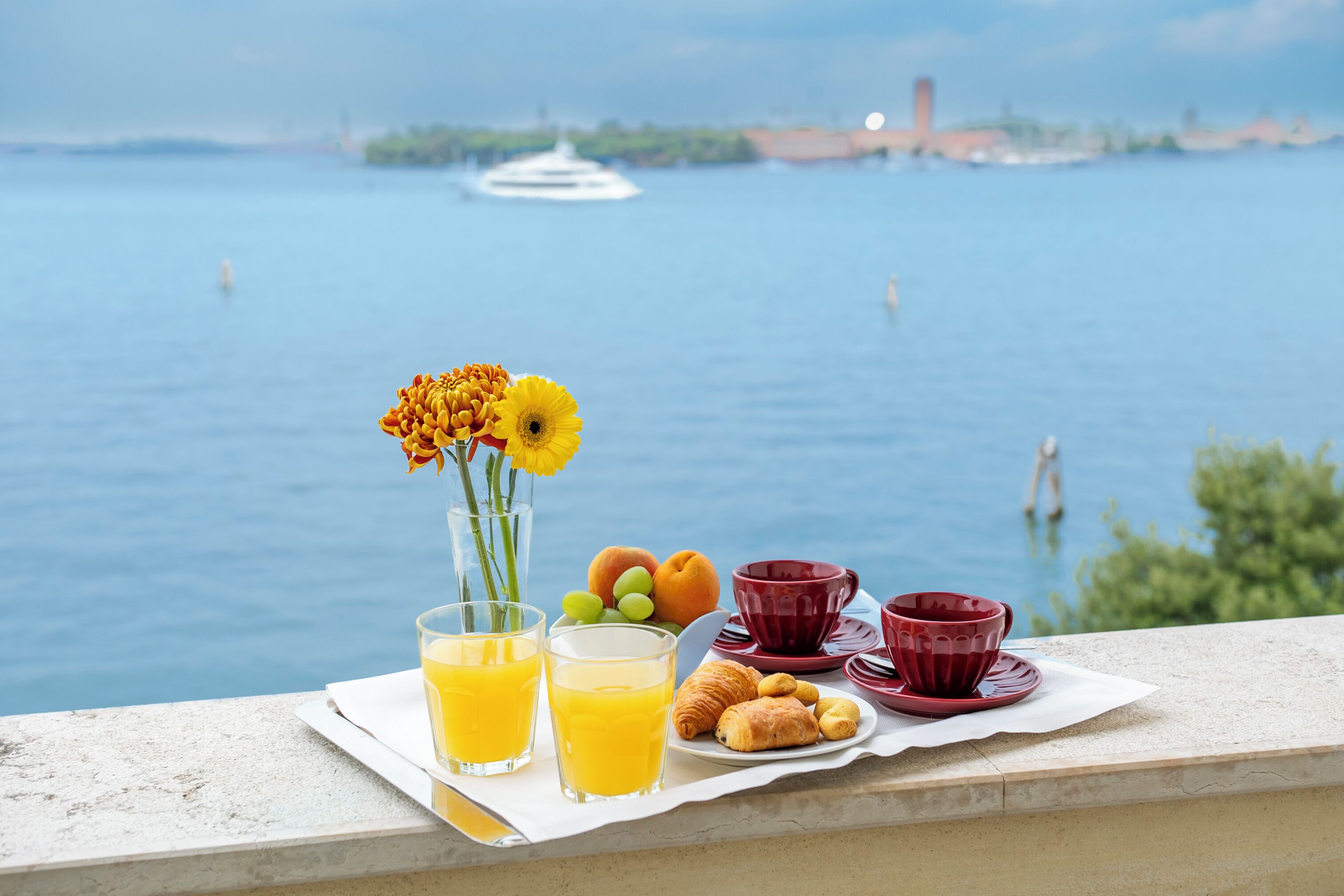 Photo - Russo Palace Hotel