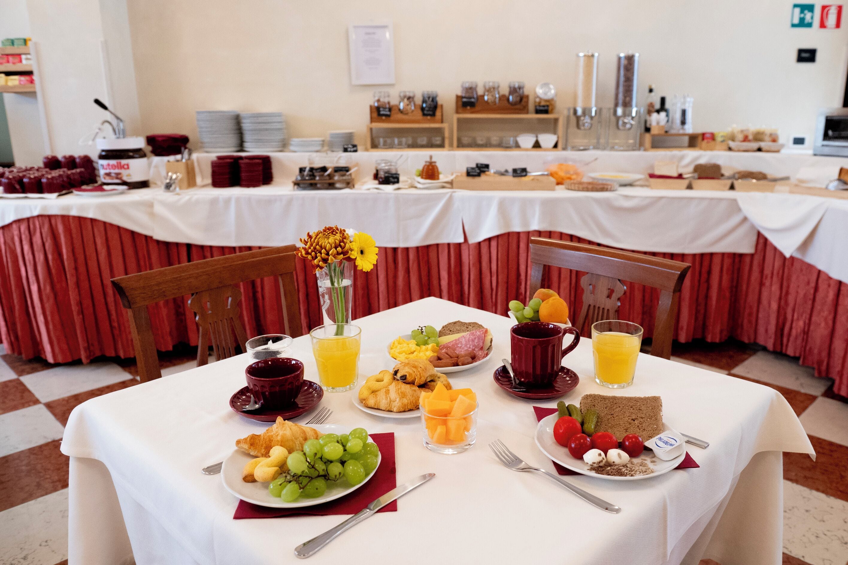 Photo - Russo Palace Hotel