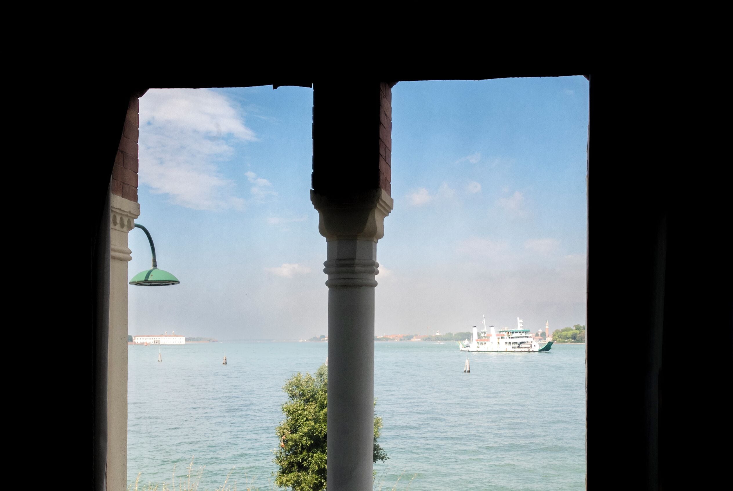 Doppelzimmer, Balkon, Blick auf die Lagune | Minibar, Zimmersafe, Schreibtisch, Verdunkelungsvorhänge