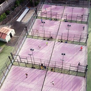 Tennisbane
