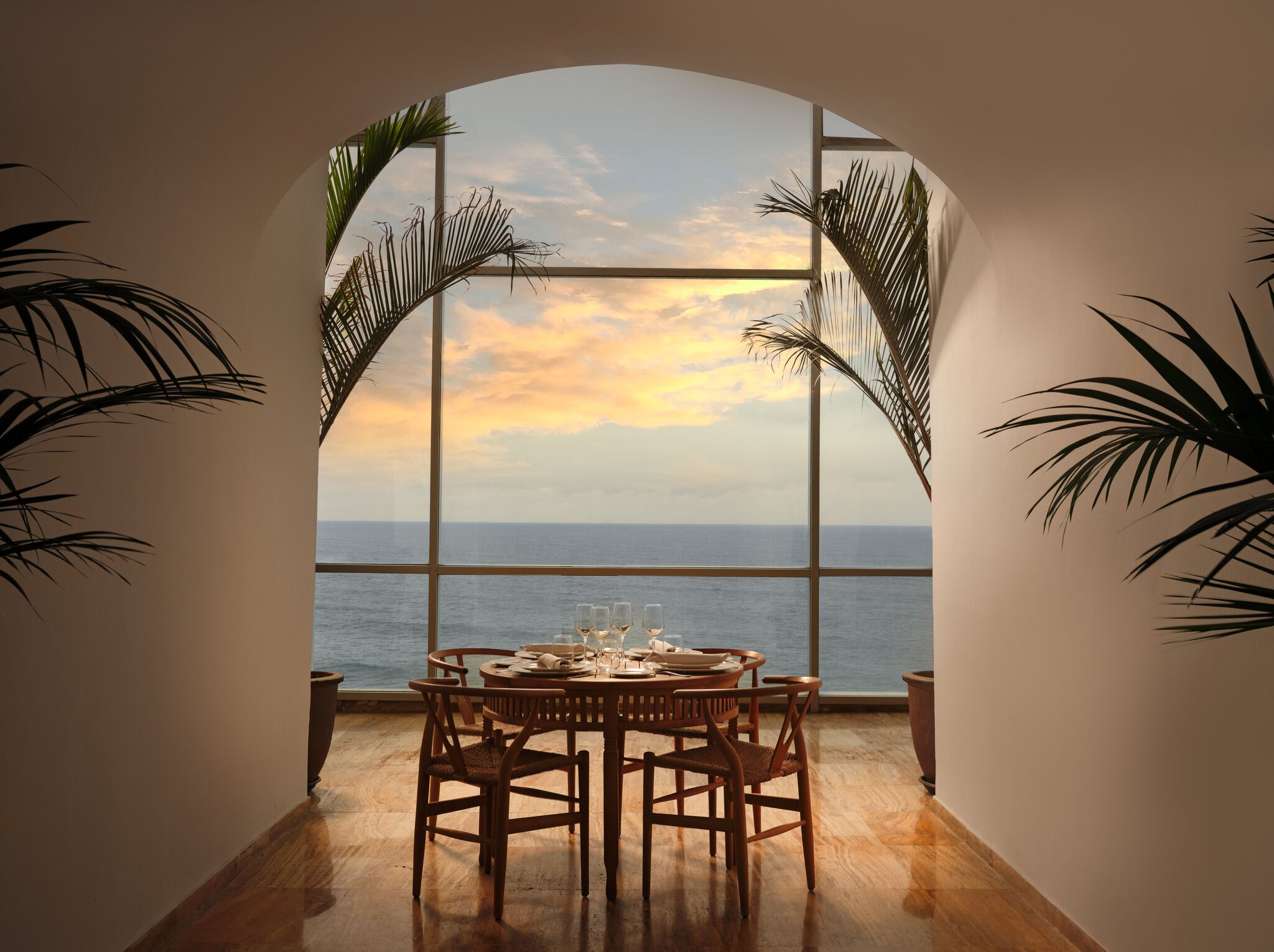 2 baaria, allasbaari