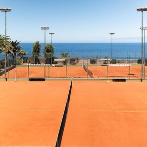 Tennisbane