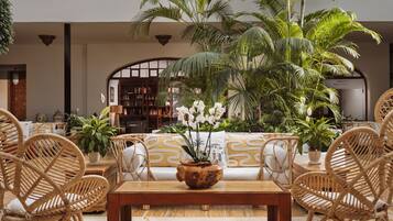 Sala de estar en el lobby