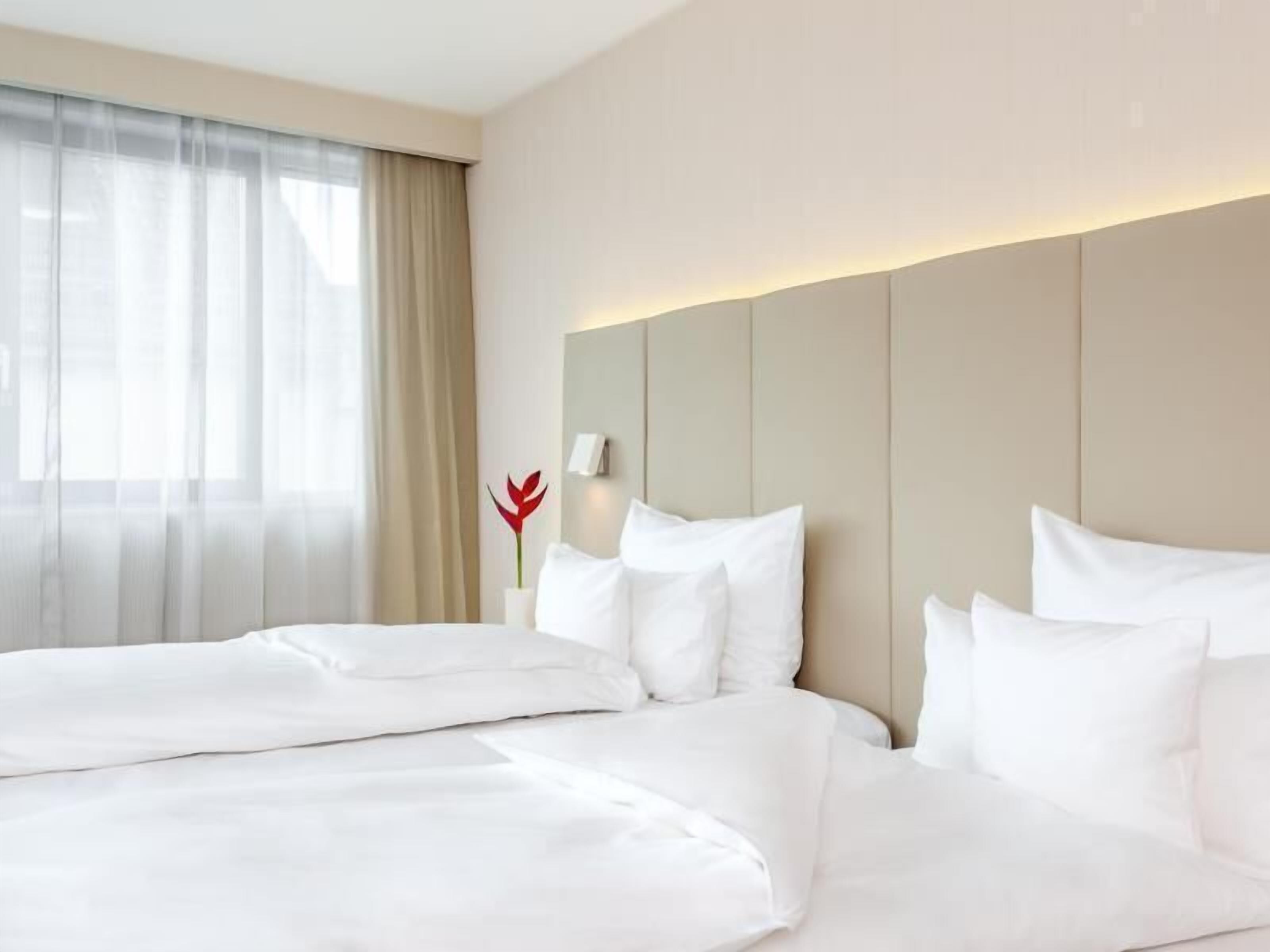 Hypo-allergenic bedding, pillowtop beds, minibar, in-room safe