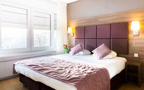 In-room safe, desk, iron/ironing board, free WiFi - Hotel Victorie (Amsterdam)