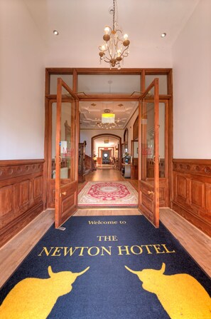Property entrance - Muthu Newton Hotel (Near Inverness Airport) (Nairn)