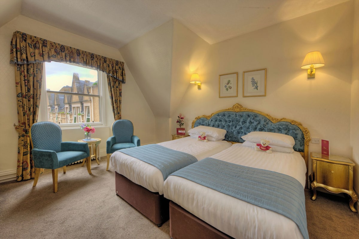 Twin Room, Garden View