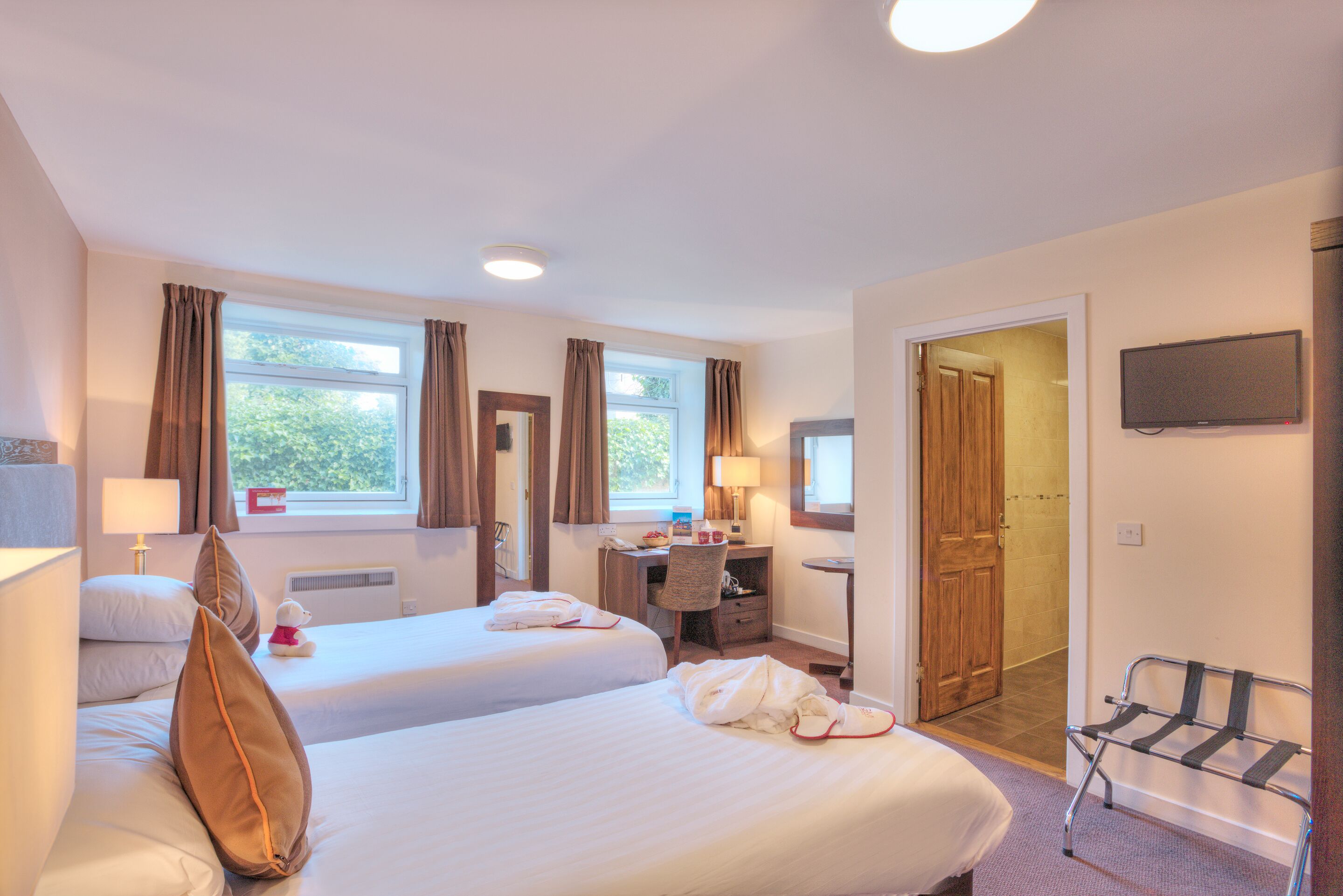 standard twin room, 2 single beds | view from room