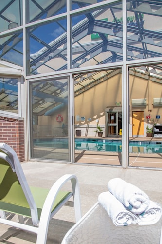 Holiday Inn Express & Suites Richland by IHG