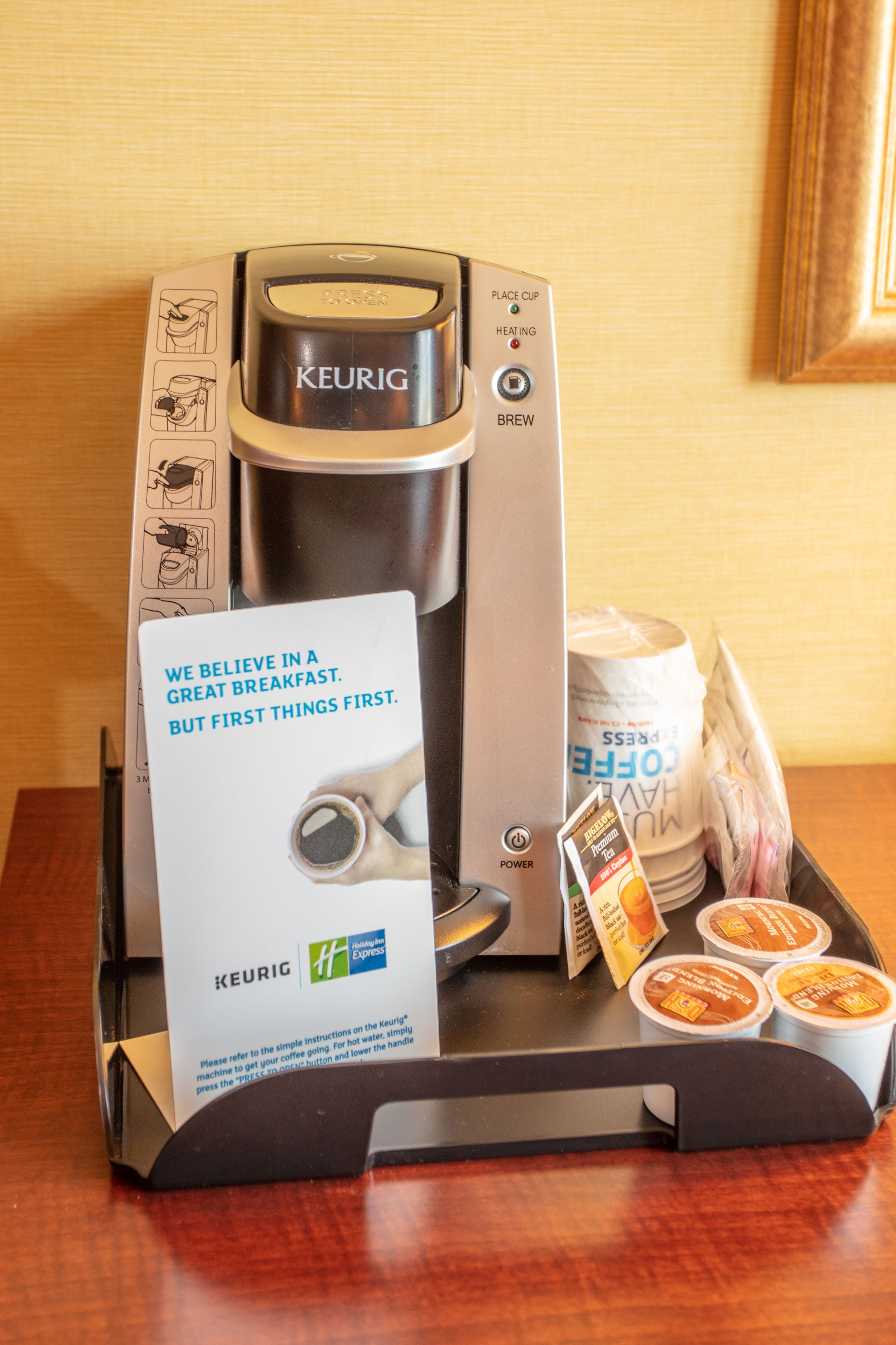 egyptian cotton sheets, down duvets, pillow-top beds, in-room safe