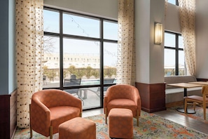 Lobby - Hampton Inn & Suites San Marcos (San Marcos)