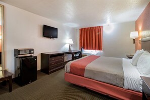 Desk, iron/ironing board, free WiFi, bed sheets