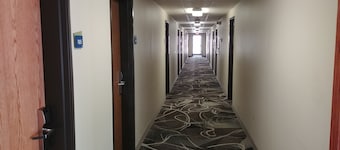 Boarders Inn & Suites by Cobblestone Hotels – Broken Bow