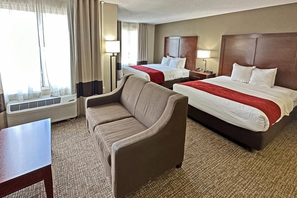 In-room safe, desk, laptop workspace, blackout drapes