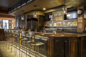 Bar (on property) - Lodges at Deer Valley (Park City)