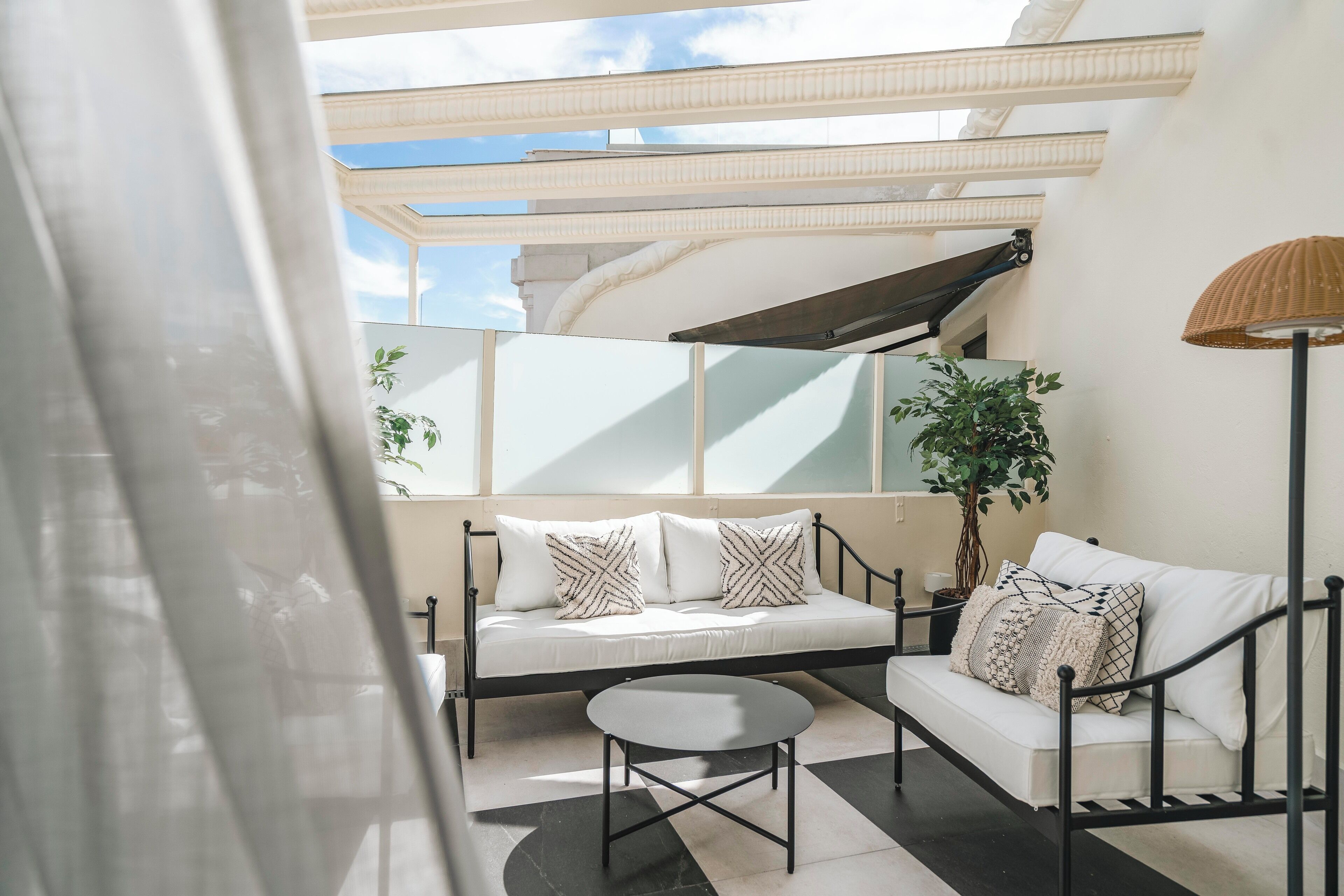 deluxe double or twin room, terrace | terrace/patio