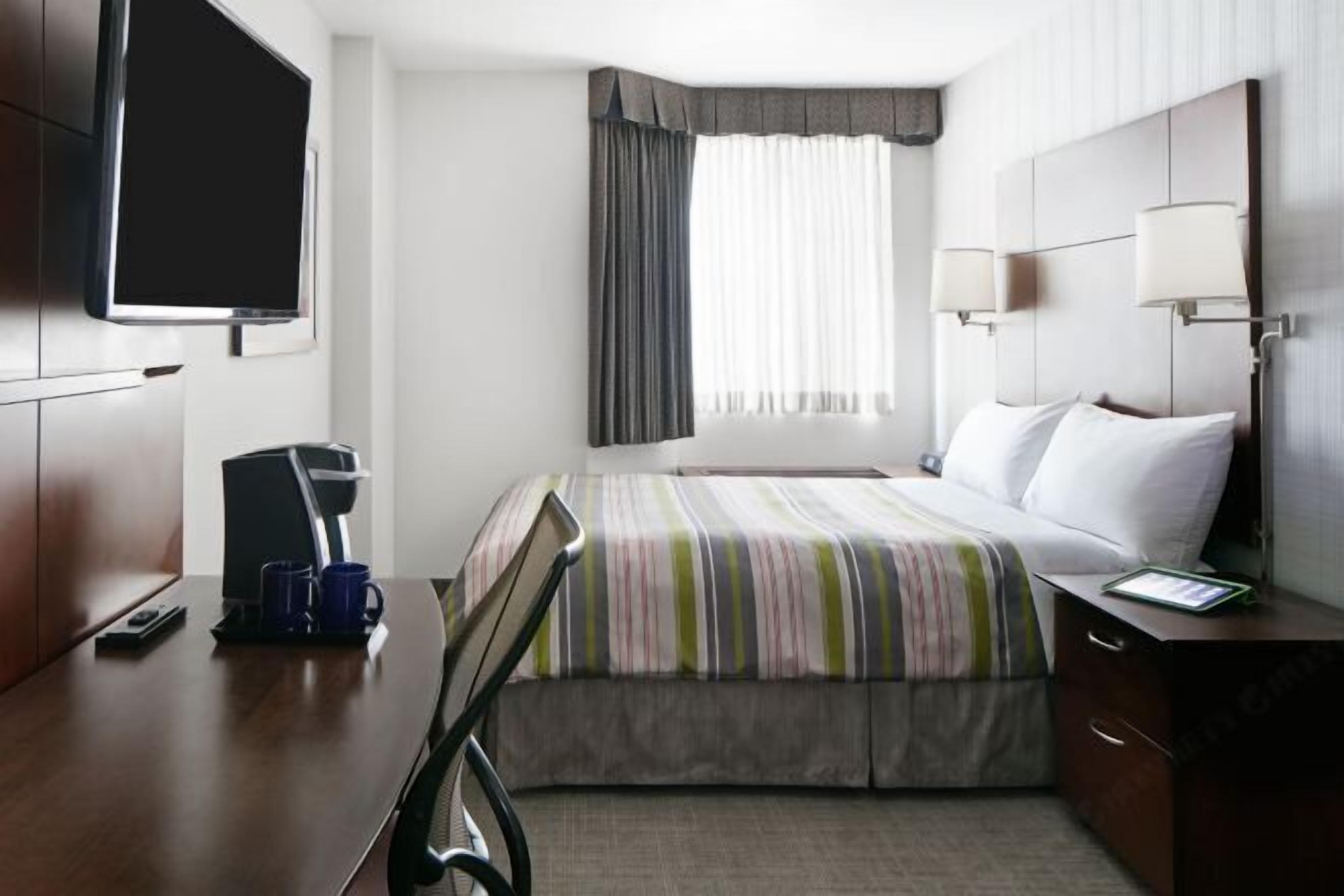 1 Schlafzimmer, hochwertige Bettwaren, Pillowtop-Betten, Zimmersafe