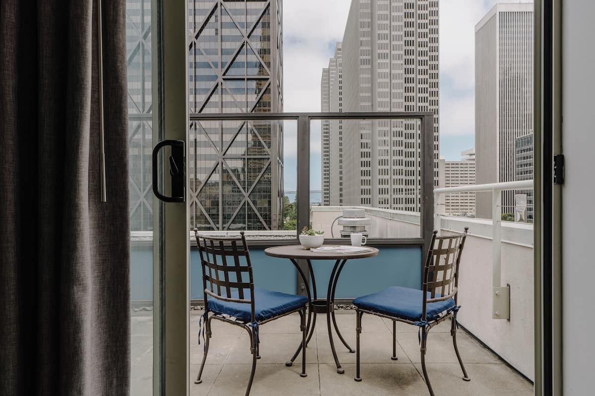 suite, 1 queen bed, kitchenette (with terrace) | 1 bedroom, premium bedding, pillow-top beds, in-room safe