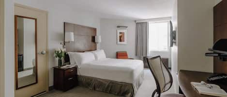 1 bedroom, premium bedding, pillowtop beds, in-room safe