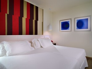 Premium bedding, down duvets, minibar, desk - H10 Taburiente Playa (Brena Baja)
