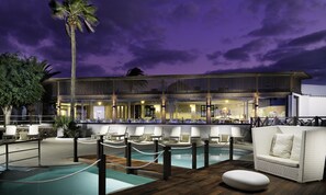 2 outdoor pools, pool umbrellas, pool loungers