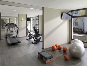 Gym - H10 White Suites (Yaiza)