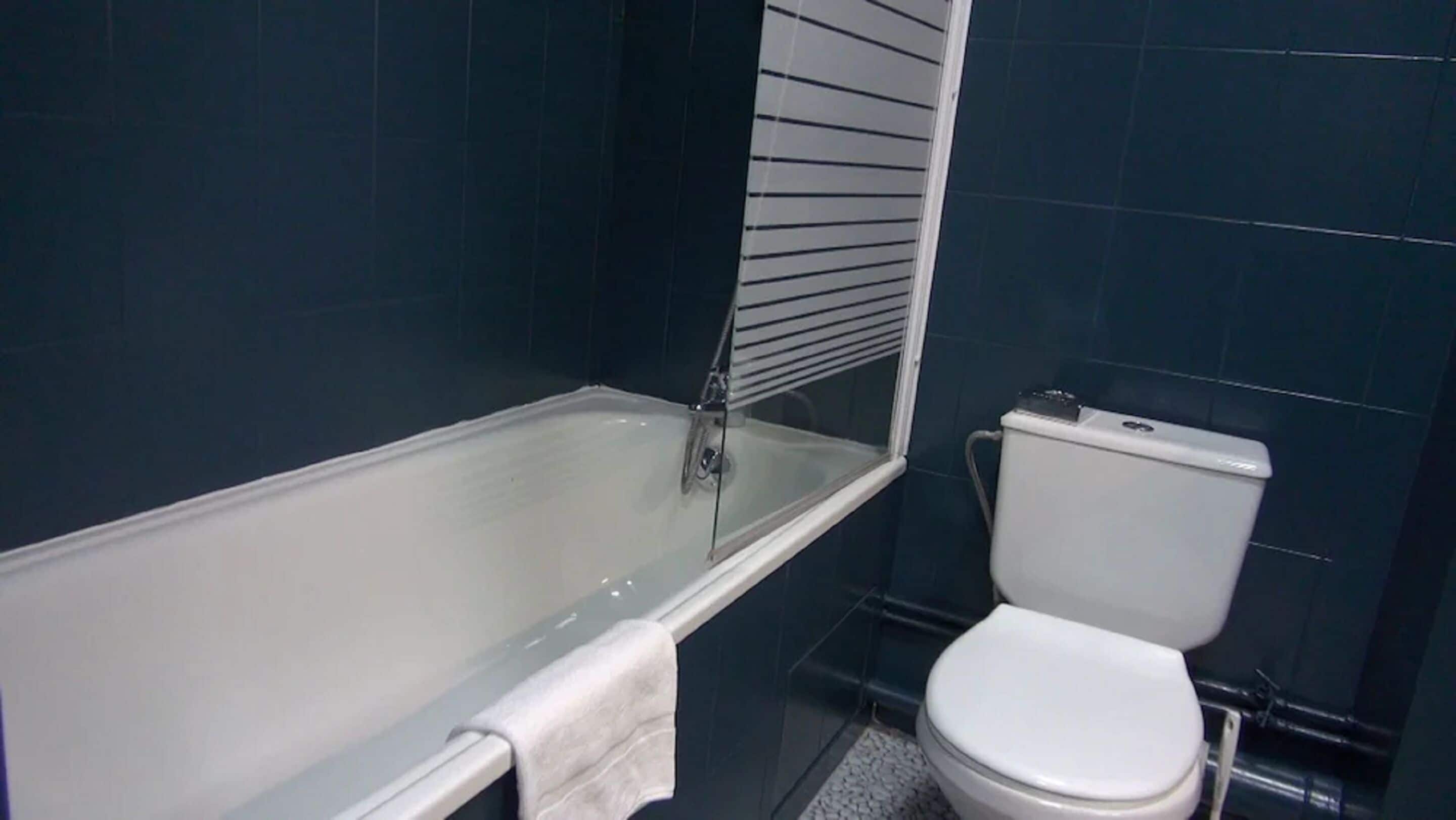 Photo - The Originals City, Hôtel Ascotel, Lille Est Grand Stade