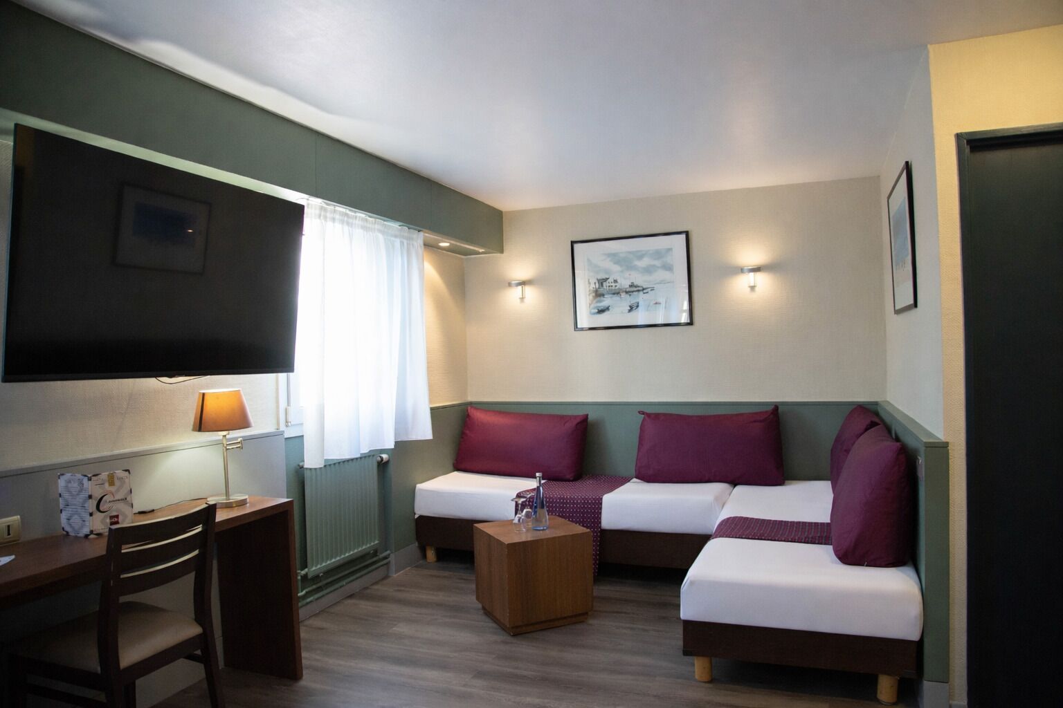 Photo - The Originals City, Hôtel Ascotel, Lille Est Grand Stade