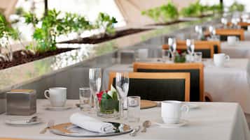 Dagelijks ontbijtbuffet inbegrepen