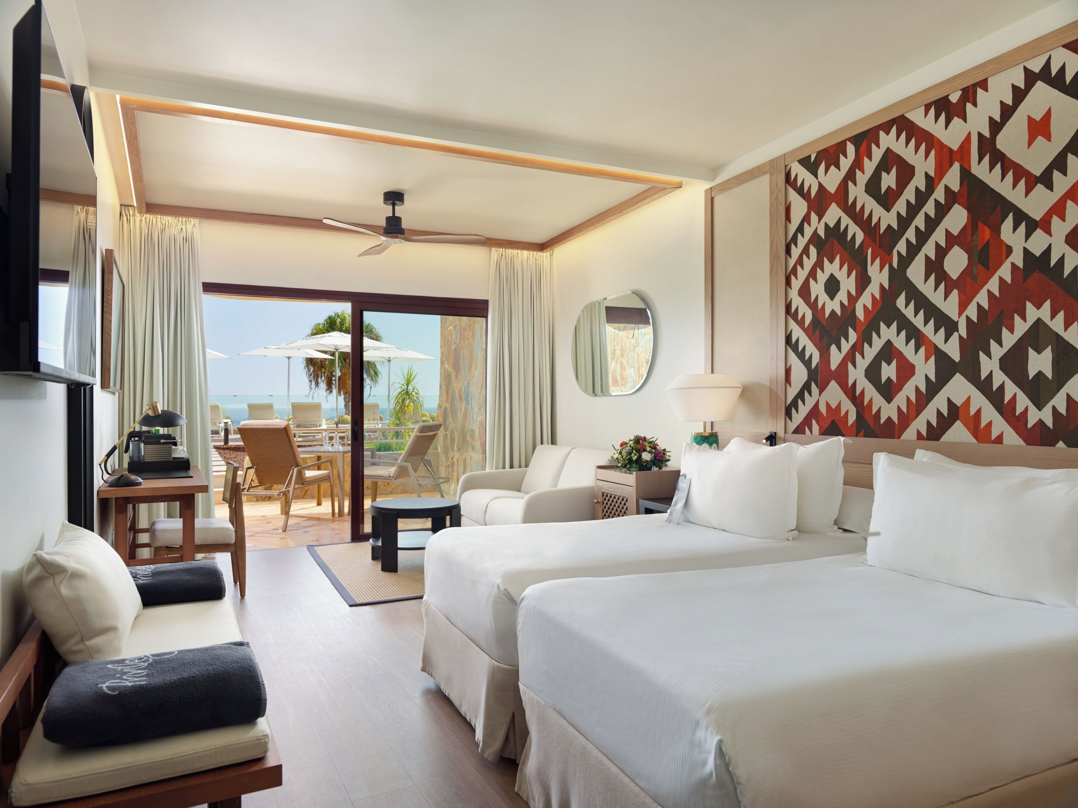 Minibar, in-room safe, desk, laptop workspace