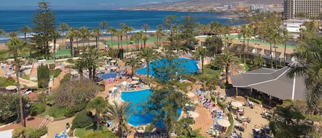 2 outdoor pools, pool umbrellas, pool loungers