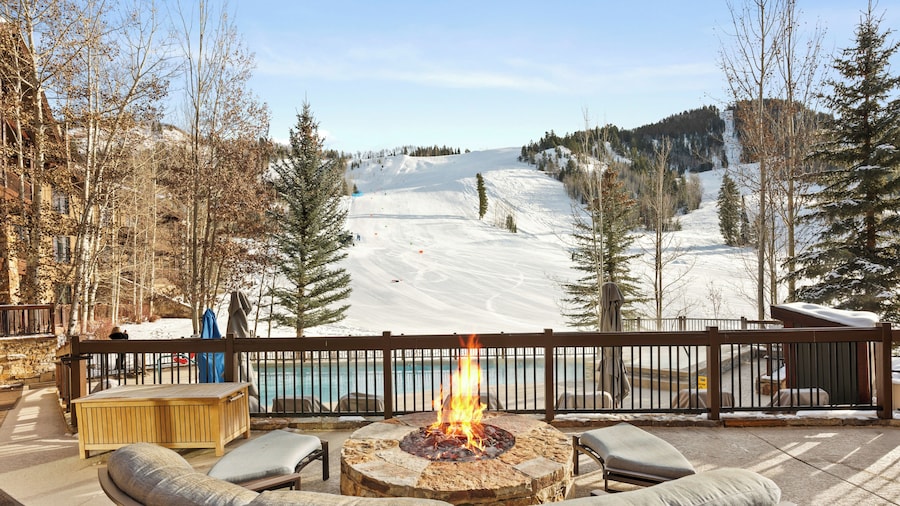 Ritz-Carlton Club, Aspen Highlands by Frias