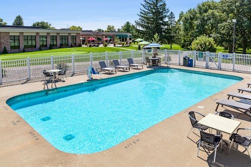 Lake Okoboji Resort & Conference Center